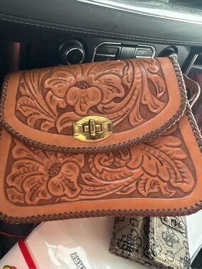 Gorgeous Tooled Leather Handbag Purse 👜 Structured Lunchbox Braided Strap